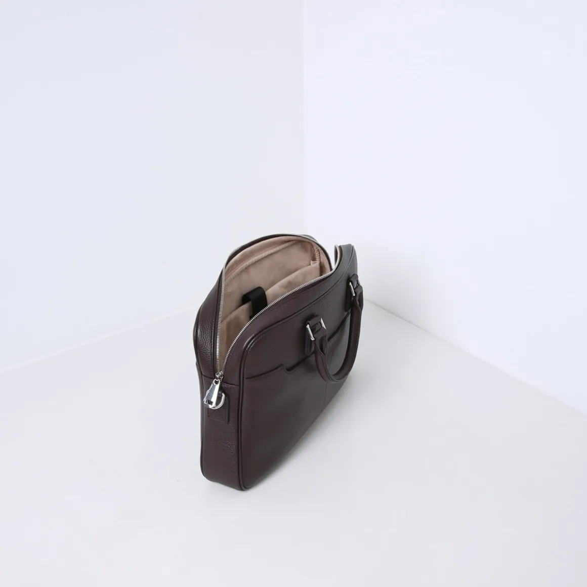 Smaak Amsterdam Handtassen | Laptoptassen-NEXUS | DARK CHOCOLAT Darkchocolat