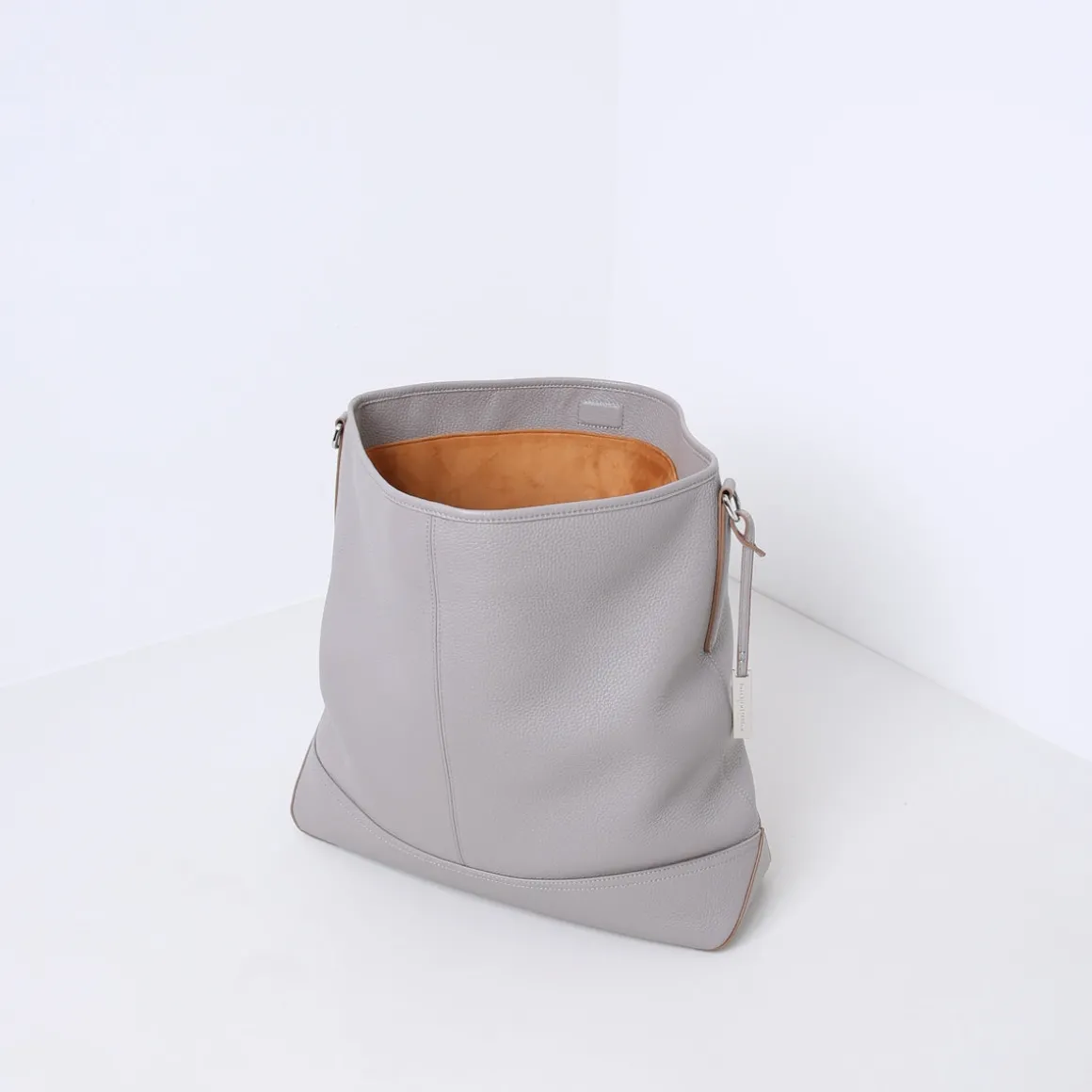 Smaak Amsterdam Schoudertassen | Laptoptassen-TUUR | Taupe